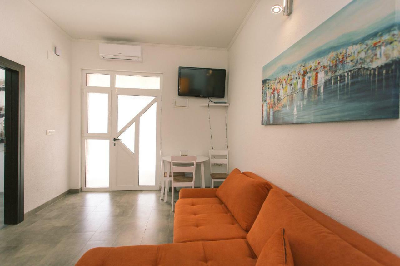 Apartments Angela Kaštela المظهر الخارجي الصورة