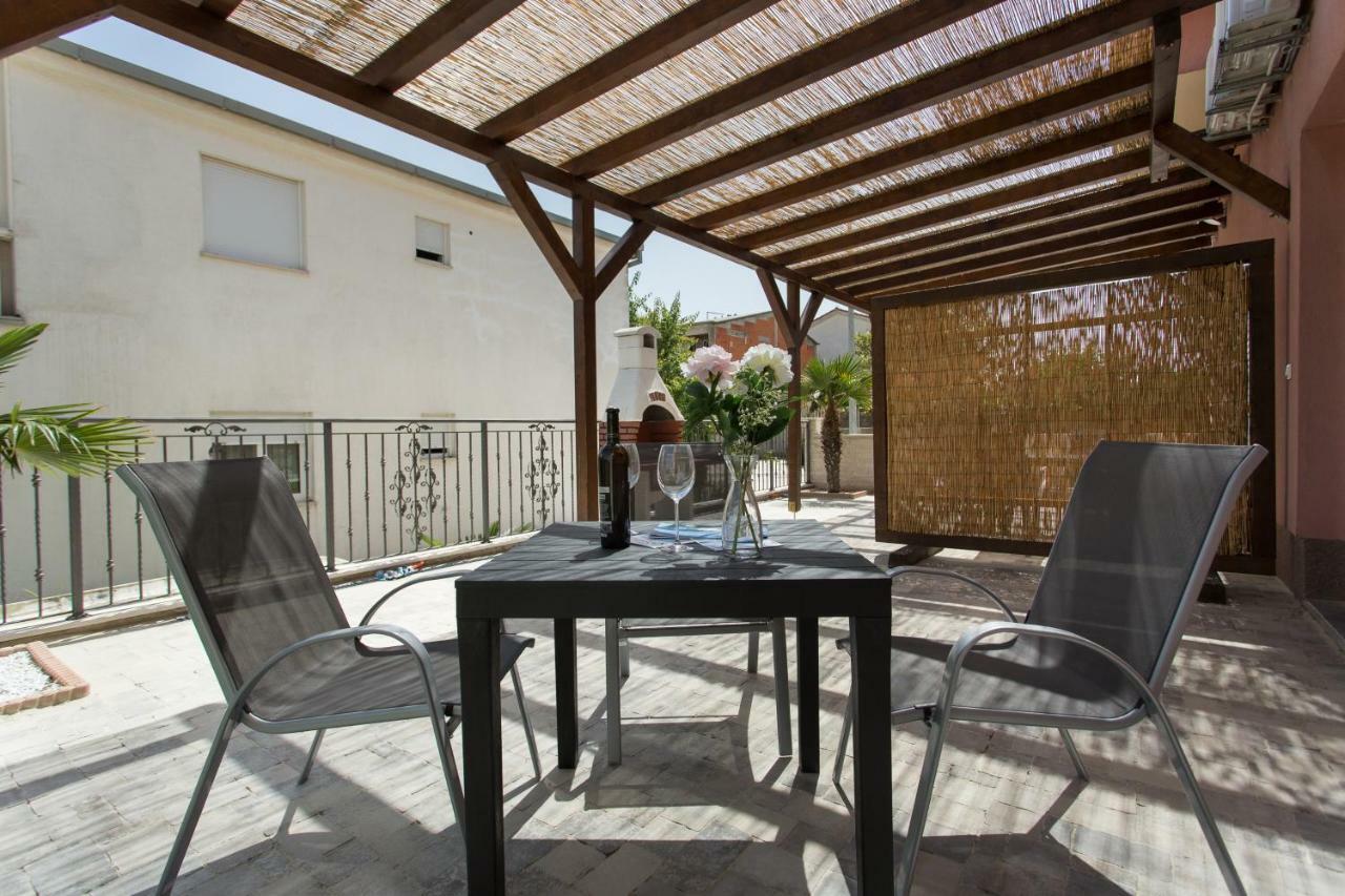 Apartments Angela Kaštela المظهر الخارجي الصورة