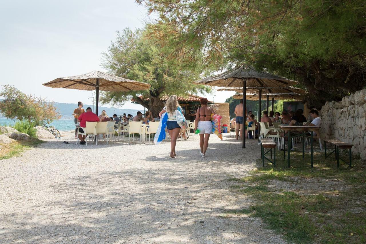 Apartments Angela Kaštela المظهر الخارجي الصورة